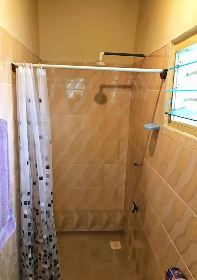 Twitter Paradise Ampeni Екстер'єр фото